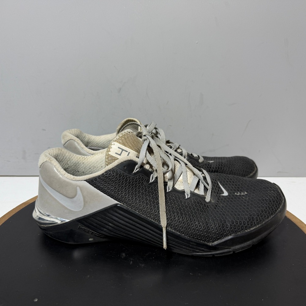 Nike Metcon 5 Mens Size 10.5 Training Shoes Black Silver CJ5613-991 Stable Heel
